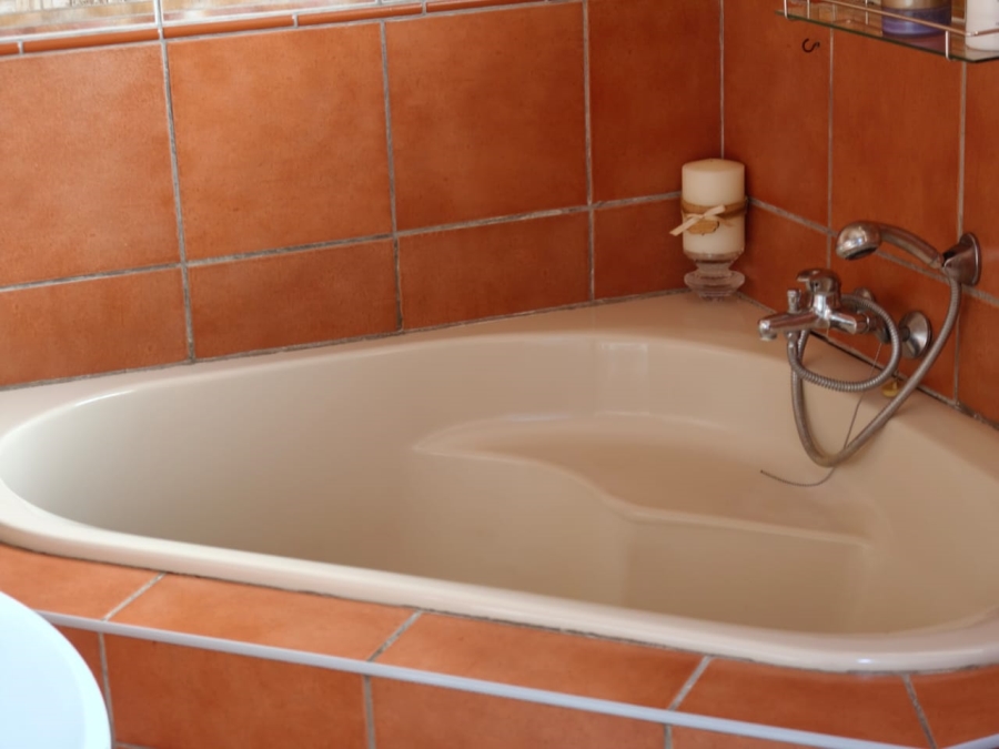 3 Bedroom Property for Sale in Ifafi North West